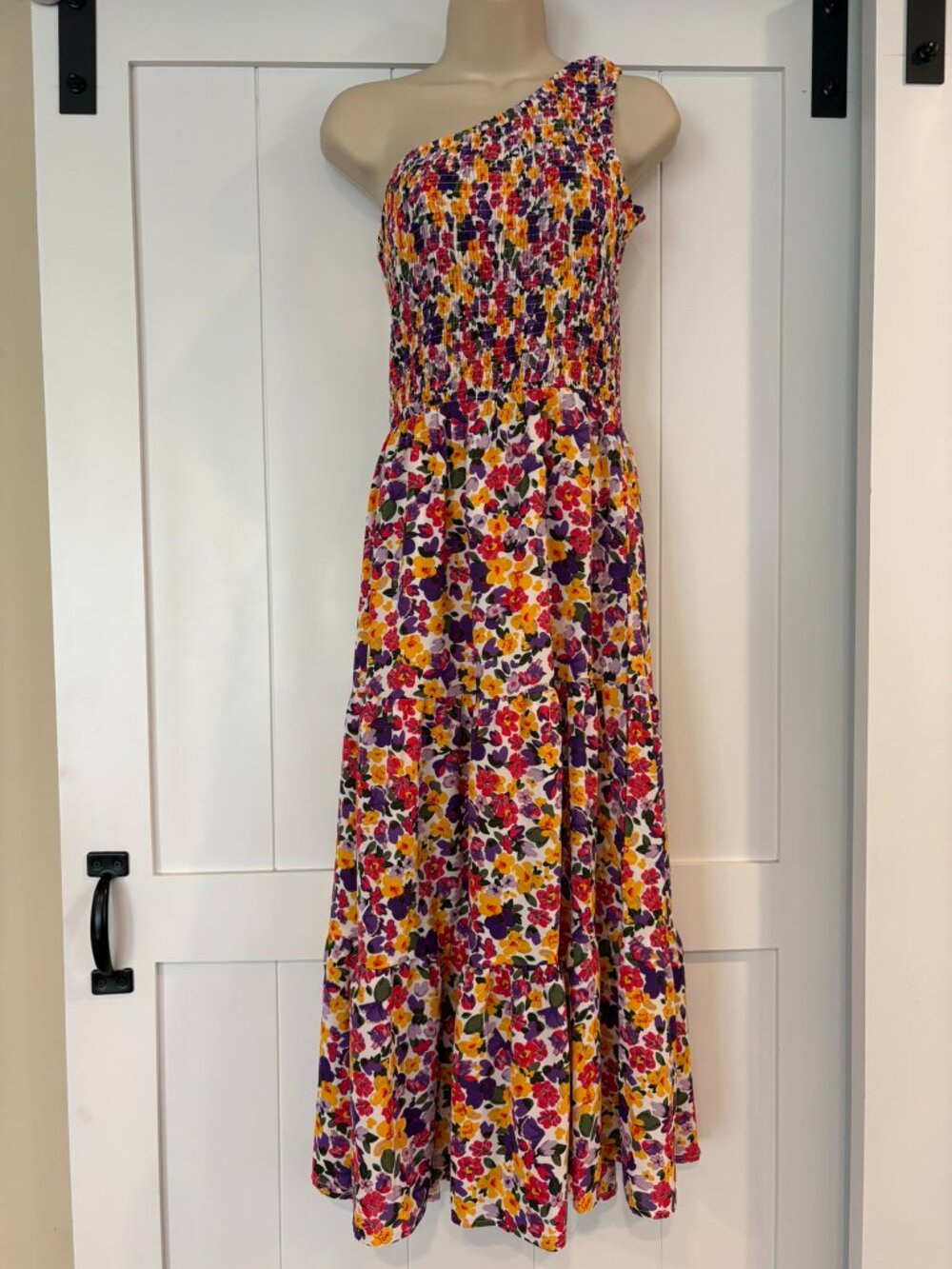 BTFBM, One Shoulder Smocked Floral Dress, size S